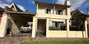 Oportunidad: Casa Principal + Departamento en Lote de 520 m²