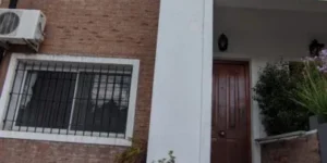 Dúplex 3 Ambientes + Escritorio / Playroom – Excelente Estado