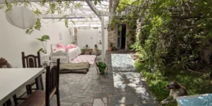 ¡Hermosa casa en dos plantas a la venta!